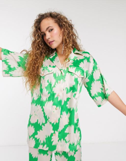 Topshop – Boutique – Satynowy komplet z zielonym nadrukiem, 3 z 3