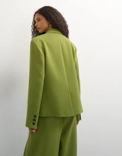 Model wearing Boxy boyfriend blazer in olive
