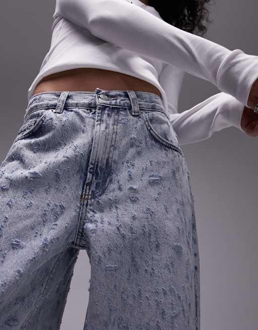 Topshop Boyfriend extreme ripped lowslung jean in bleach, 4 of 5
