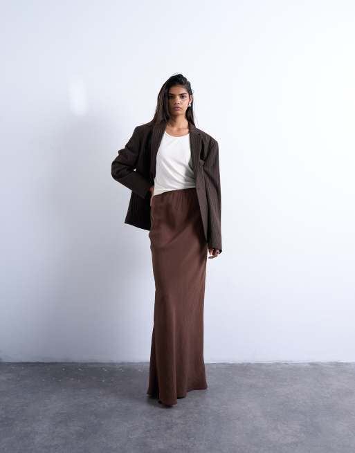 Topshop – Brązowa cięta ze skosu spódnica midi z bardzo miękkiej tkaniny cupro, część zestawu