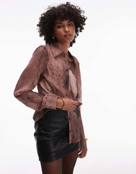 Topshop – Brązowa fakturowana koszula ze skosu w abstrakcyjny wzór - view 1