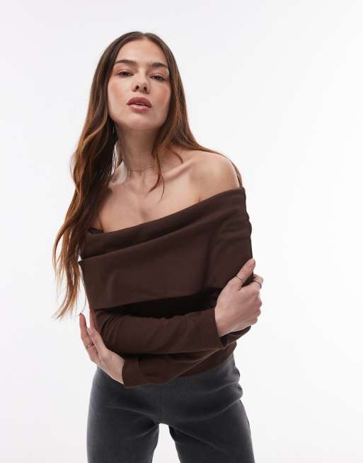 Topshop – Brązowy dżersejowy top z odkrytymi ramionami