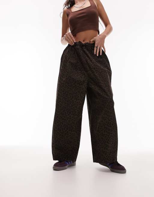 Topshop - Broek met ballonpijpen en luipaardprint in multi