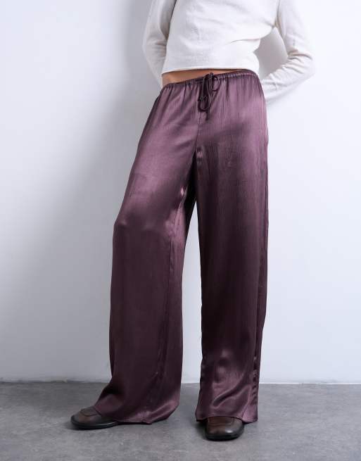 Topshop - Broek van gekreukt satijn in bordeauxrood, 2 van 5