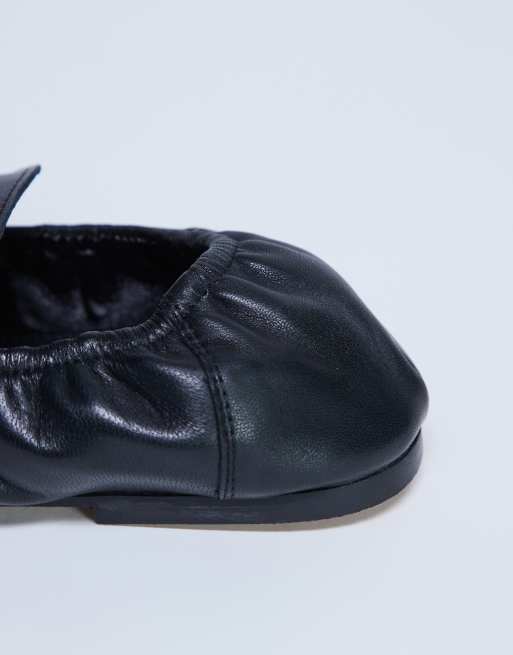 Topshop Brooks ruched back real leather loafer in black, 3 of 4