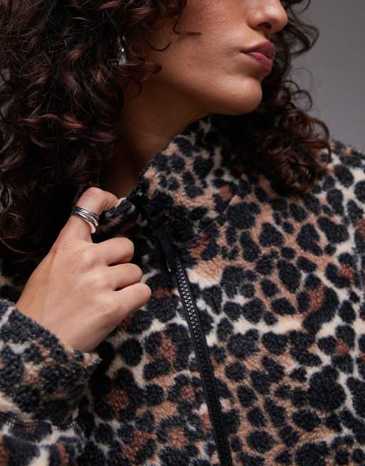 Topshop – Brun, leopardmönstrad fleece i teddymaterial med ståkrage och dragkedja, 2 av 4