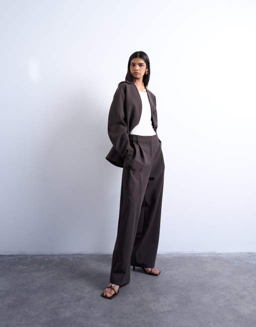 Topshop - Brune bukser med dobbelte plisseringer - Del af sæt