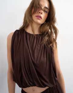Bubble drape top in chocolate