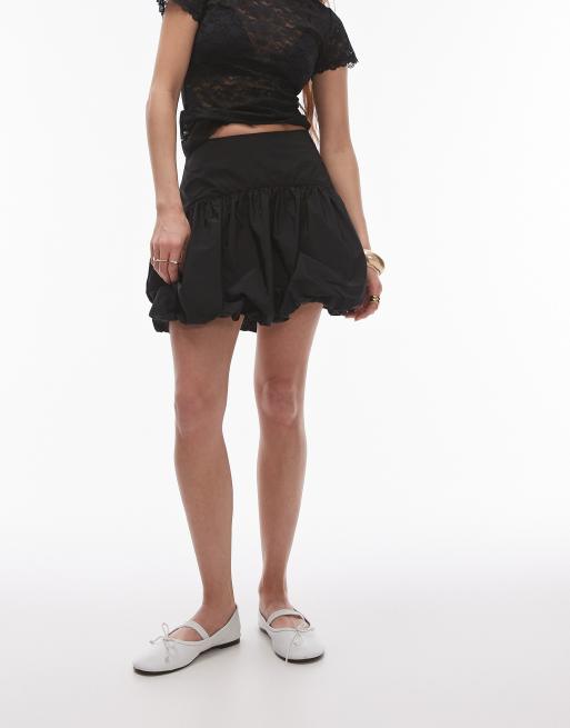 Topshop ‑ Bubble – Gestufter Minirock in Schwarz aus Taft