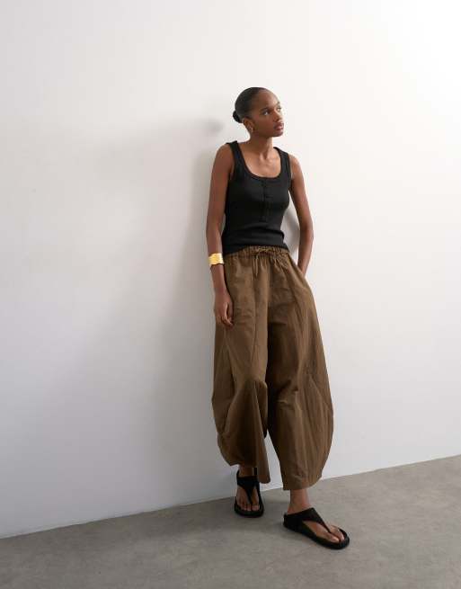 Topshop button rib vest in black, 2 of 4