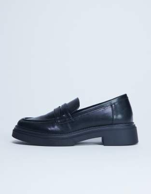 Topshop - Cade - Loafer in Schwarz mit dicker Sohle