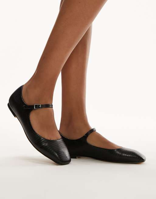 Topshop – Caitlin – Schwarze Ballerinas mit eckiger Zehenpartie und schmalem Schnitt