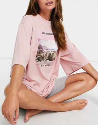 Femme Topshop - California - Ensemble pyjama en jersey avec t-shirt et short legging - Rose