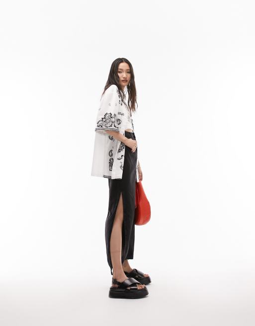 Topshop - Camicia a maniche corte in pizzo sangallo avorio con ricami stile bandana