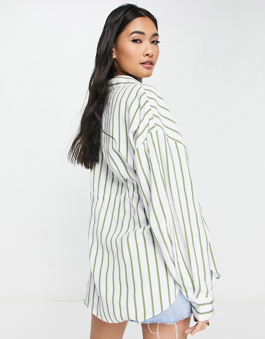 Camicia allacciata in vita verde a righe - Topshop Camicia donna  - immagine2