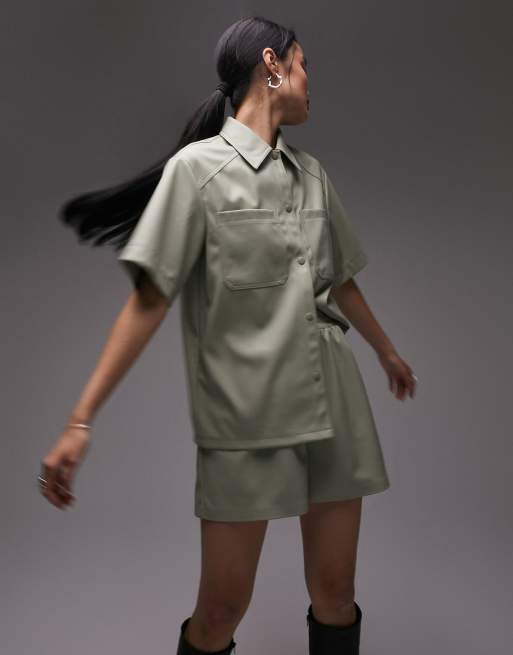 Topshop - Camicia giacca salvia in pelle sintetica a maniche corte in coordinato