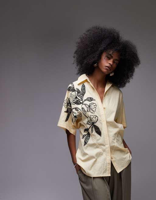 Topshop - Camicia stretta in vita color latticello in popeline con ricamo