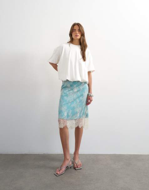 Topshop - Camiseta blanco marfil con bajo abullonado - view 1