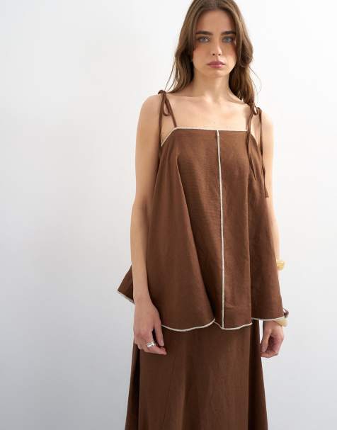 Topshop – Camisole-Oberteil in Braun mit hohem Leinenanteil und kontrastierender Paspelierung in Ecru, Kombiteil - view 1