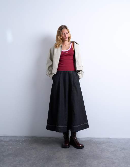 Topshop - Canotta bordeaux a coste con dettagli a contrasto e ricamo 