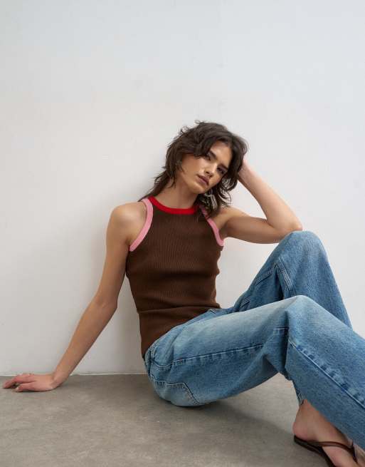 Topshop - Canotta con scollo a vogatore in maglia marrone con finiture multicolore