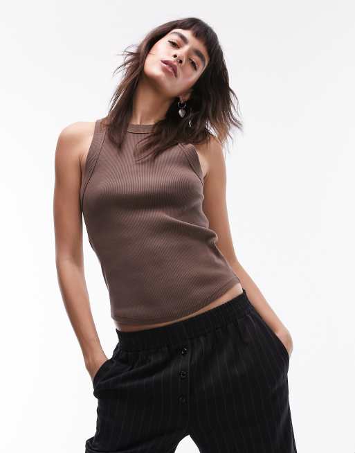 Topshop - Canotta lavaggio acido color cioccolato a coste con scollo a vogatore