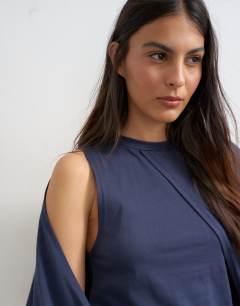 Model wearing Cape draped tee in navy