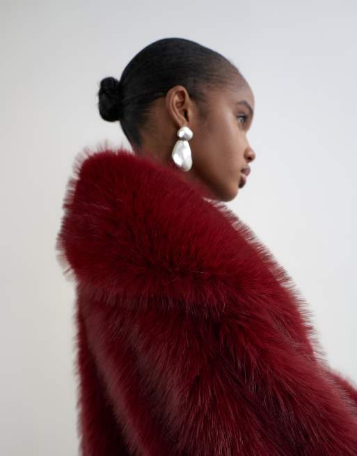 Topshop cappotto lungo in pelliccia sintetica con cintura, ciliegia, 2 di 4