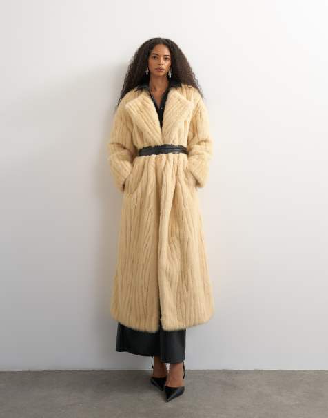 Topshop cappotto lungo in pelliccia sintetica con cintura in pelle sintetica beige - view 1