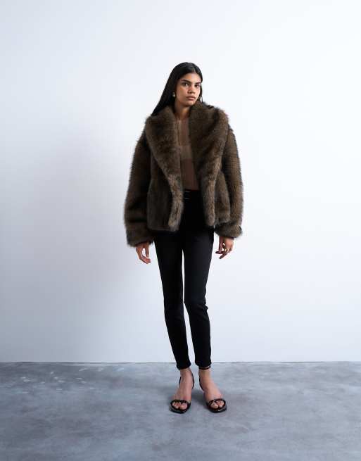 Topshop - Cappotto sciallato squadrato color visone in pelliccia sintetica, 2 di 4