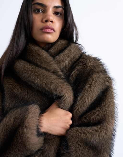 Topshop - Cappotto sciallato squadrato color visone in pelliccia sintetica, 3 di 4