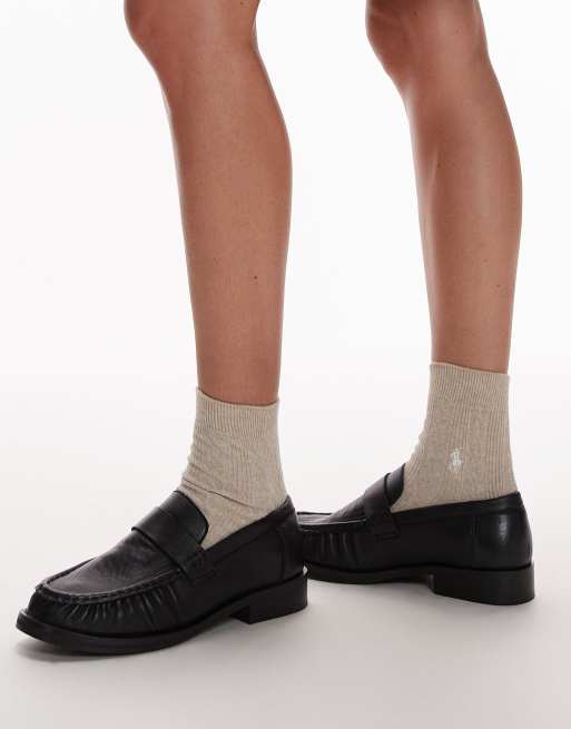 Topshop – Carey – Svarta loafers i läder med rynkade detaljer