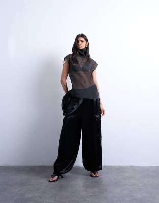 Topshop - Cargo-Ballonhose aus Satin in Schwarz