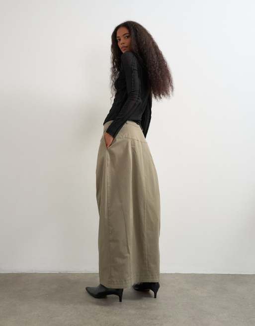 Topshop Cargo-Maxirock aus Twill mit tiefer Taille in Grau, 4 von 5