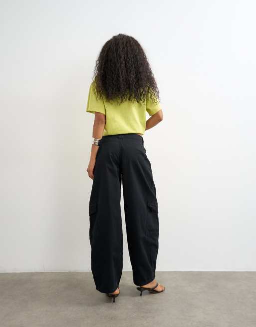 Topshop cargobyxor med knytband i svart, 4 av 5