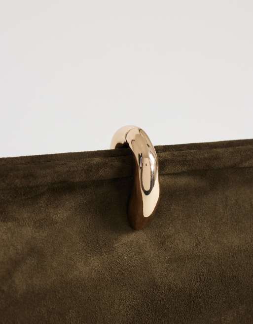 Topshop Carlie mittelgroße Clutch mit Metall-Details in Khaki, 3 von 4