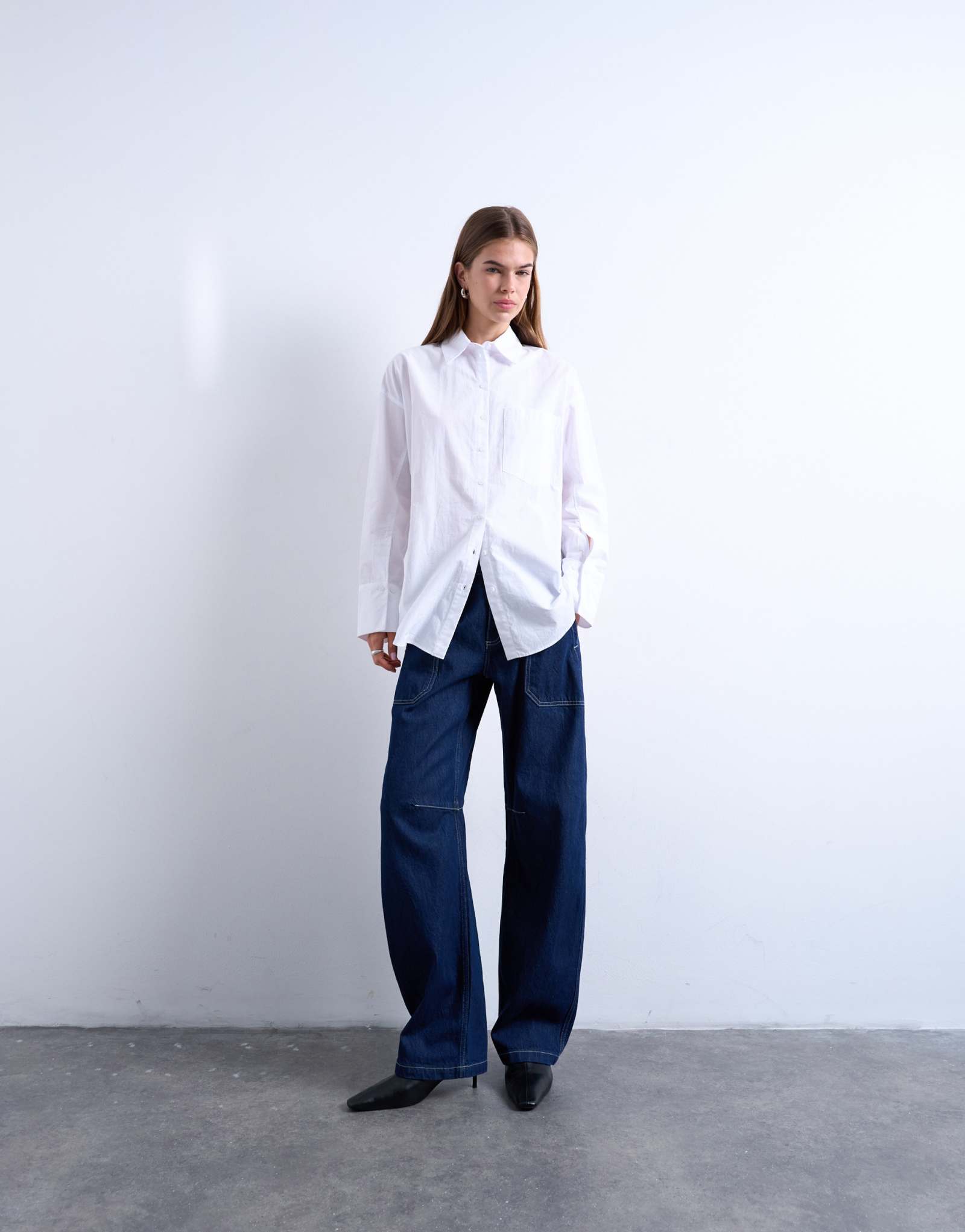 Джинсы Topshop carpenter barrel цвета индиго с полосканием