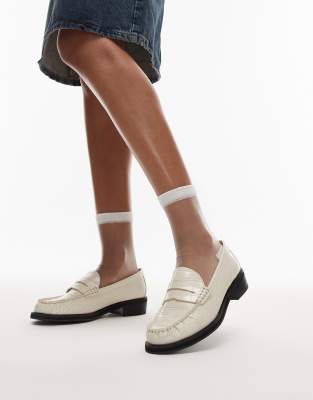Topshop – Carter – Loafer in Wollweiß mit Kroko-Print und gerafftem Detail - view 1