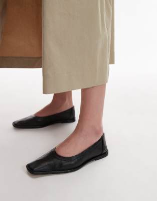 Topshop - Casey - Ballerines en cuir de qualité supérieur avec détail froncé et bout carré - Noir