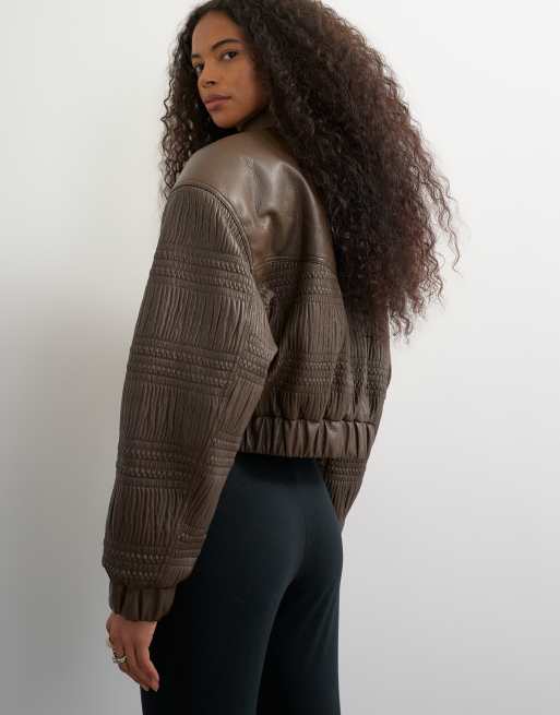 Topshop cazadora bomber de cuero sintético texturizado en marrón chocolate, 3 de 4