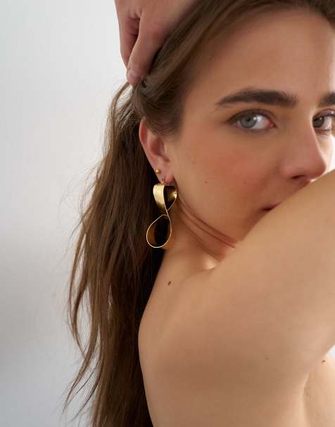 Topshop - Charlotte - Orecchini a cerchio effetto attorcigliato color oro - view 1