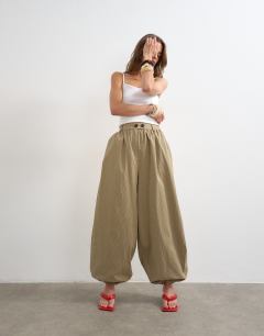 Check extreme balloon trouser in neutral