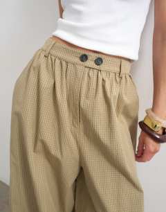 Model wearing Check extreme balloon trouser in neutral