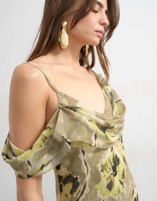 Topshop chiffon floral print frill one shoulder maxi dress in green, 3 of 4