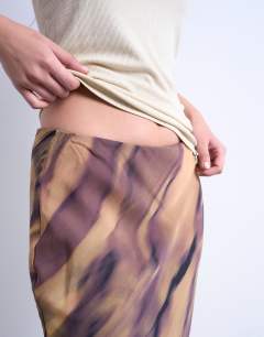 Model wearing Chiffon midi skirt in woodgrain