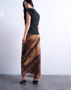 Model wearing Chiffon midi skirt in woodgrain