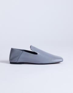 Chloe premium real leather loafer in grey
