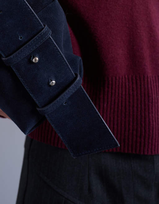 Topshop – Chloe – Umhängetasche aus echtem Wildleder in Marineblau, 4 von 4