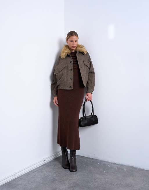 Topshop - Chokoladebrun strikket asymmetrisk kjole med flæser og knapper, 4 af 4