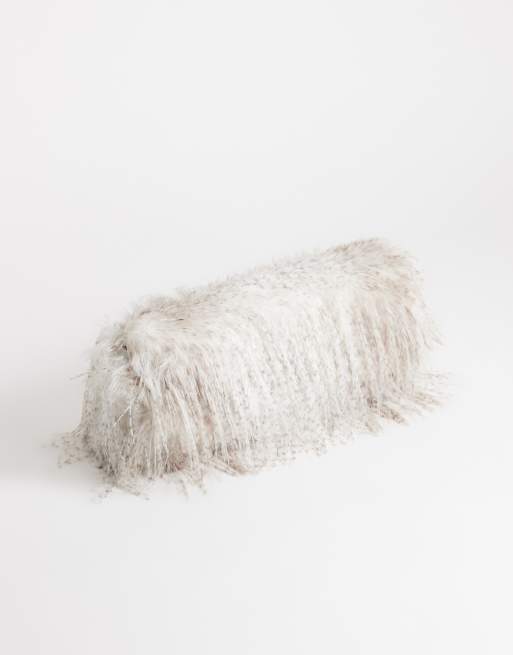 Topshop Ciara oversized foldover-clutch i imiteret pels i neutral mix, 3 af 4
